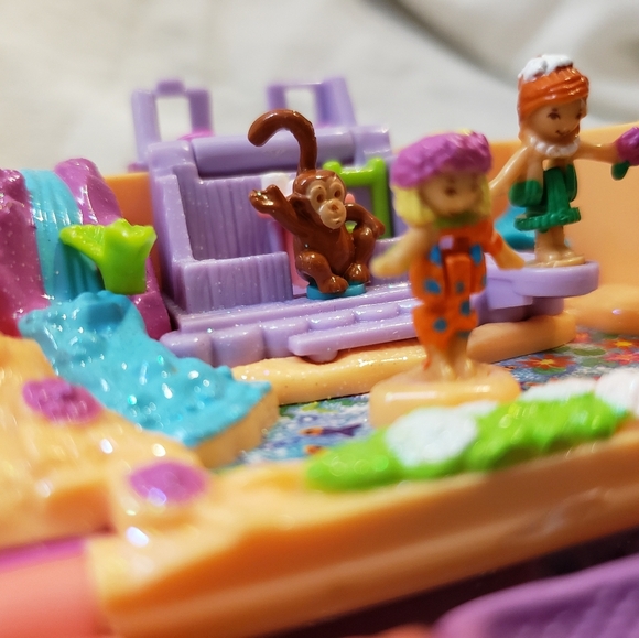 Vintage Bluebird Polly Pocket 1995 Glitter Island Storybook - Picture 2 of 5